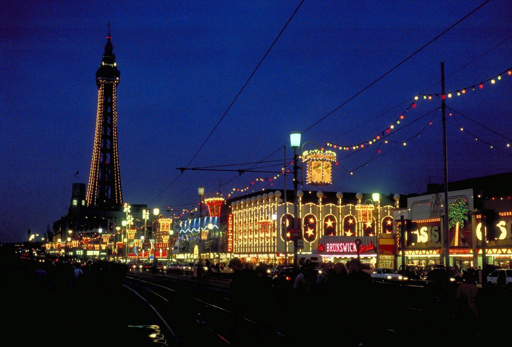 Airedale Hotel Blackpool Exteriör bild